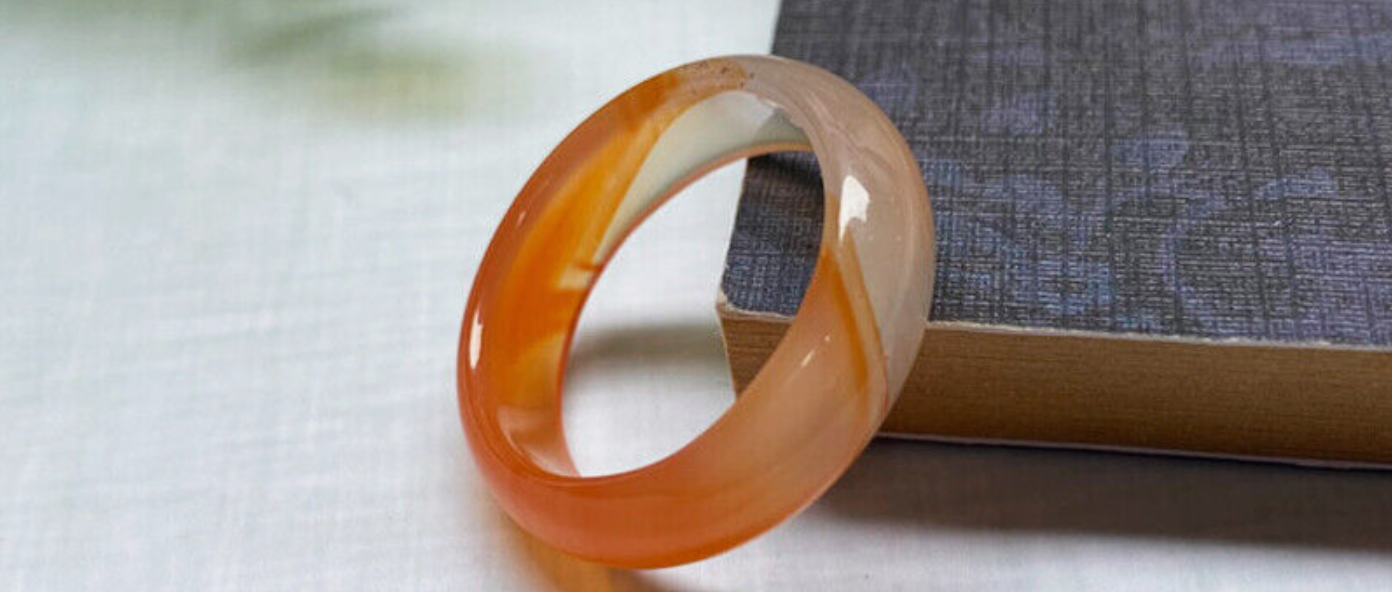 Orange carnelian Ring